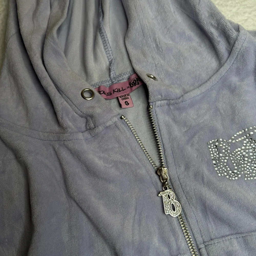 Dolls Kill X BRATZ Lavender Velour Cropped Full Zip Sweater S Y2K Streetwear EUC